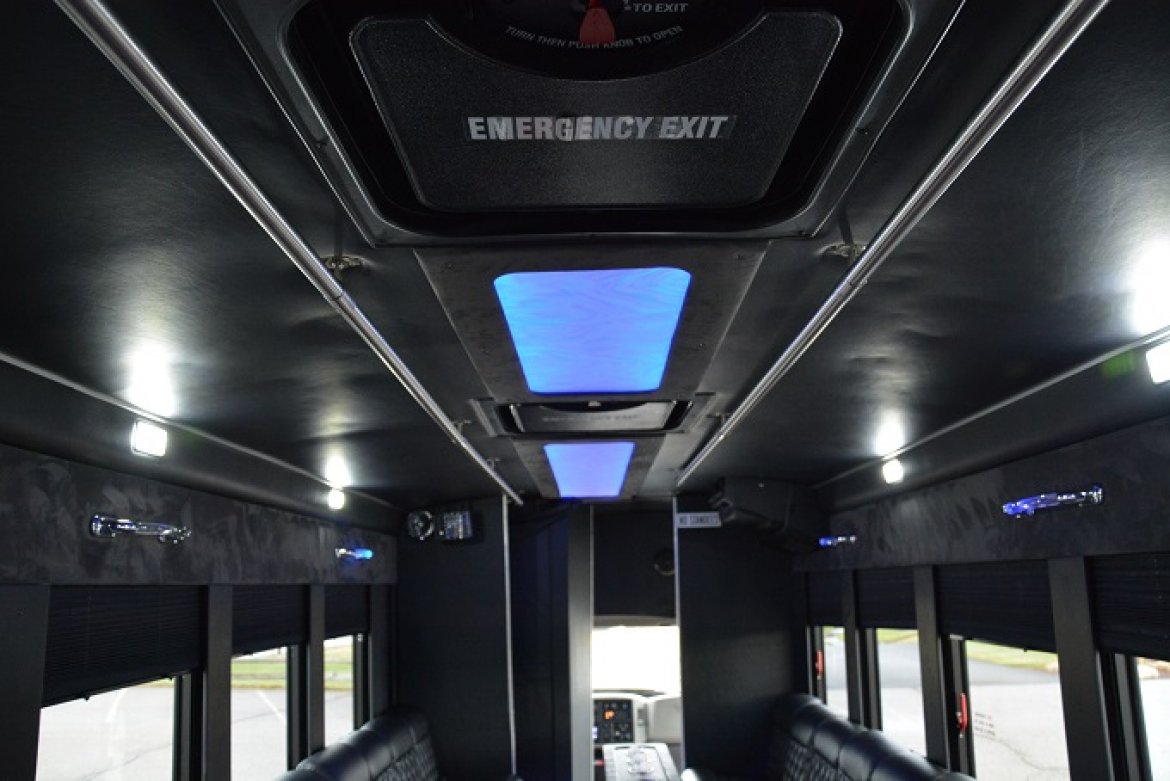Photo of Limo Bus for sale: 2014 IC Bus Starcraft by Battisti