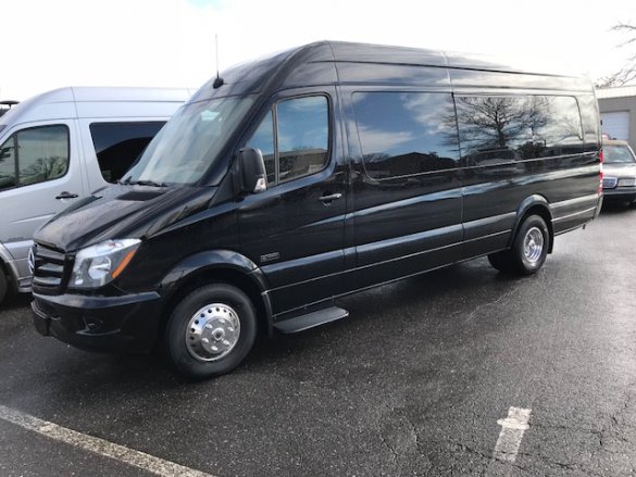 2017 Mercedes-Benz 3500 Sprinter for Sale in Oaklyn, NJ - Photo 3