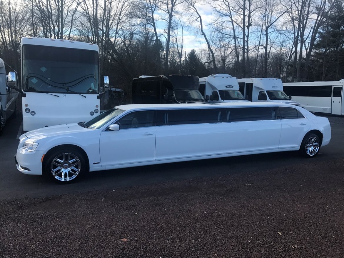 Photo of Limousine for sale: 2016 Chrysler 140&quot; 10 Passenger Stretch 140&quot; by Executive Coach Builders