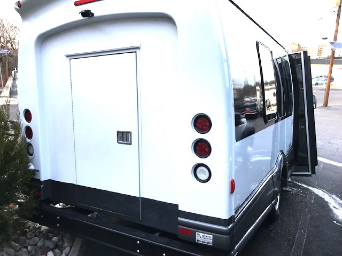 Shuttle Bus for Sale in Oaklyn, NJ - Photo 8