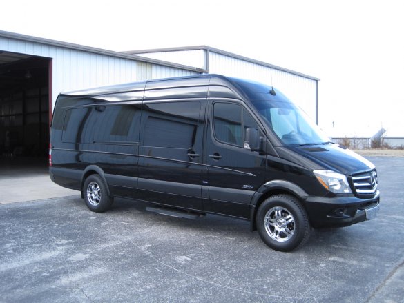 2014 Mercedes-Benz 2500 Sprinter for Sale in Ozark, MO - Photo 2