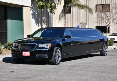 2014 Chrysler 300 Limousine for Sale in Fontana, California, US - Photo 4
